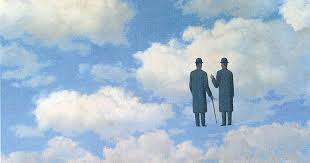 “Per poter scorgere il cielo è necessario appoggiarsi al muro e sporgere la vista pressoché verticalmente”